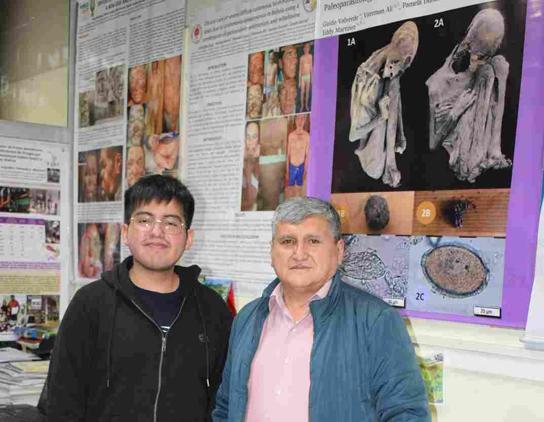 Dr. Eddy Martínez recibe la visita de Daniel Linares, joven talento de la Medicina de la UMSA