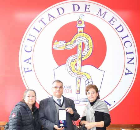 HOMENAJE PÓSTUMO AL DR. GONZALO TABOADA